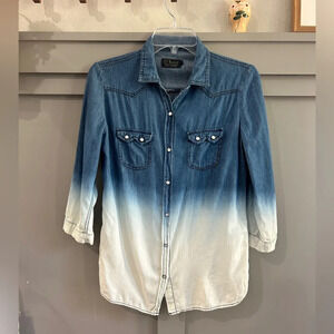 Ci Sono Ombré Denim Shirt With Pearl Snaps and 3/4 Length Sleeves